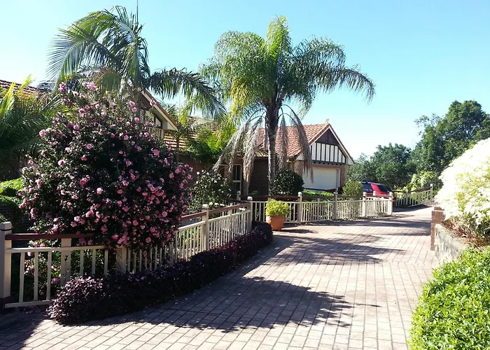 Tranquil Garden Hideaway